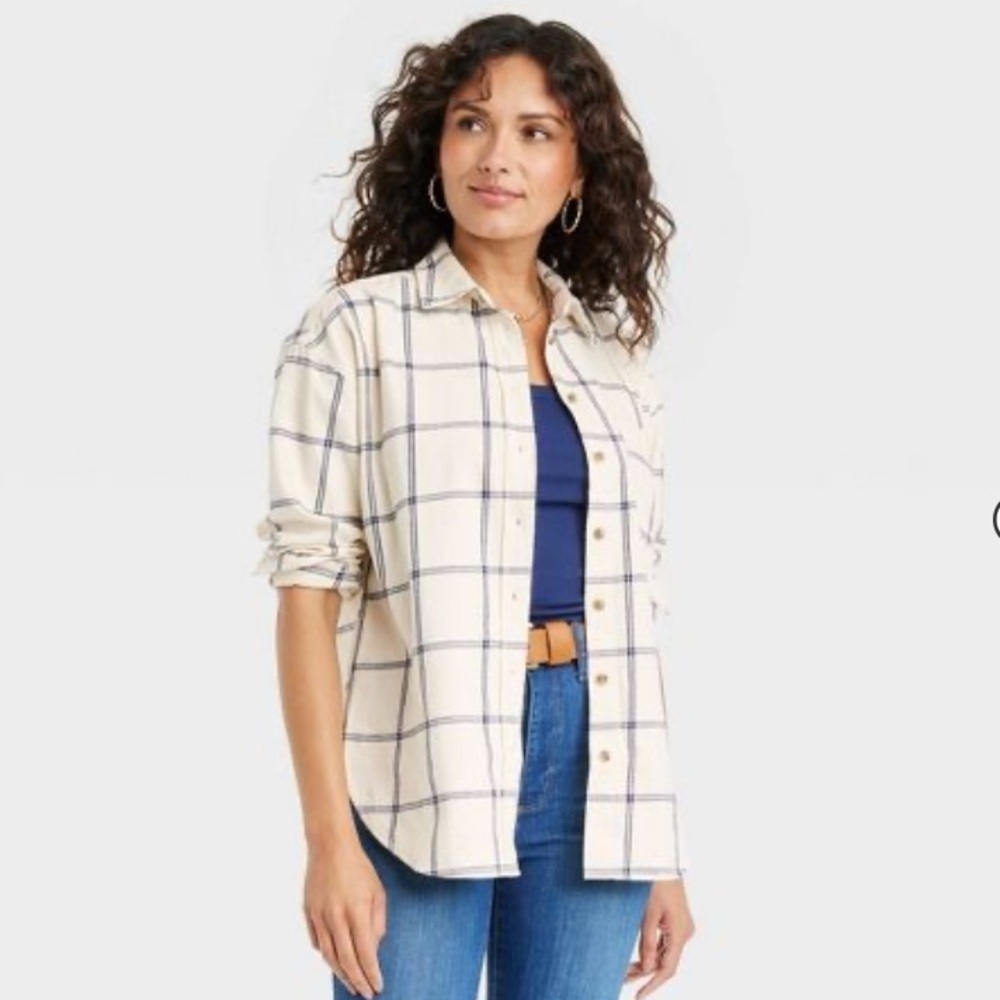 Women's Long Sleeve Flannel Button-Down Shirt - Universal Thread™™